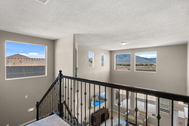 3953 Mountain Trail Loop NE, Rio Rancho, NM 87144