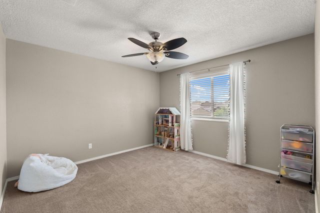 3953 Mountain Trail Loop NE, Rio Rancho, NM 87144