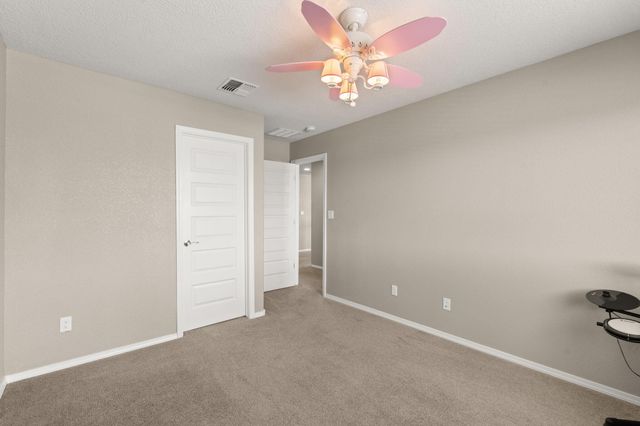 3953 Mountain Trail Loop NE, Rio Rancho, NM 87144