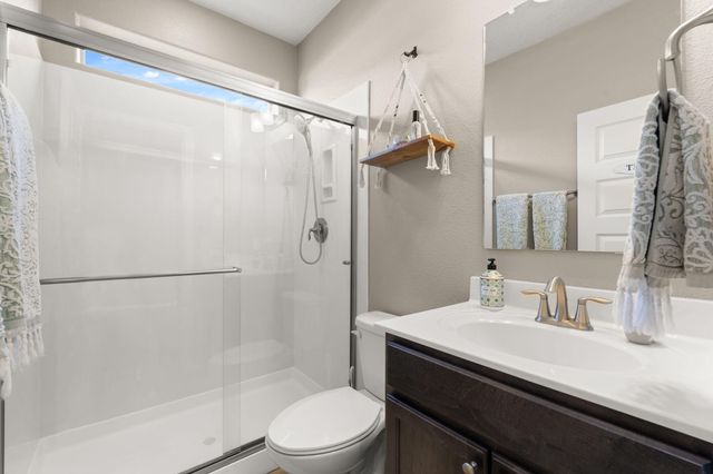3953 Mountain Trail Loop NE, Rio Rancho, NM 87144