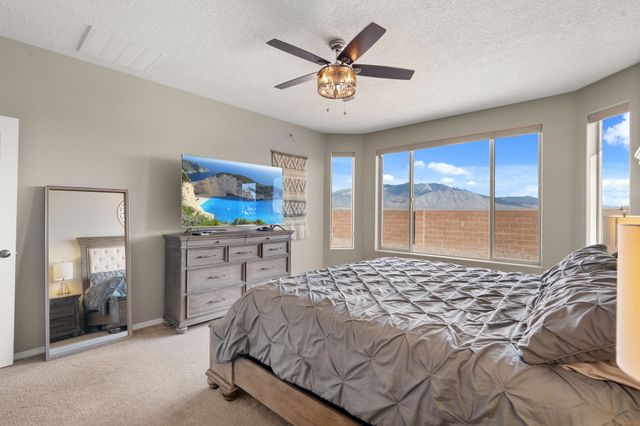 3953 Mountain Trail Loop NE, Rio Rancho, NM 87144