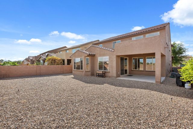 3953 Mountain Trail Loop NE, Rio Rancho, NM 87144