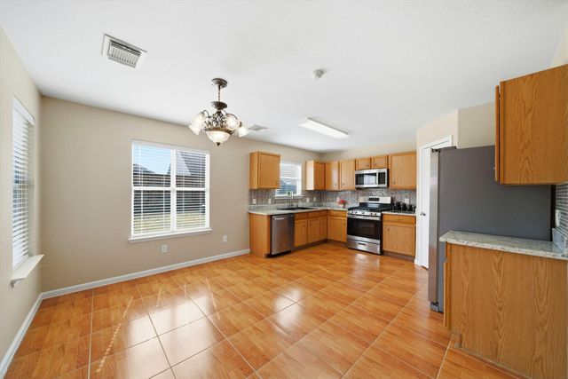 10038 Victoria Chase Lane, Houston, TX 77075