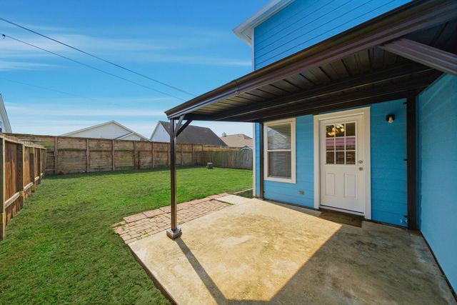 10038 Victoria Chase Lane, Houston, TX 77075