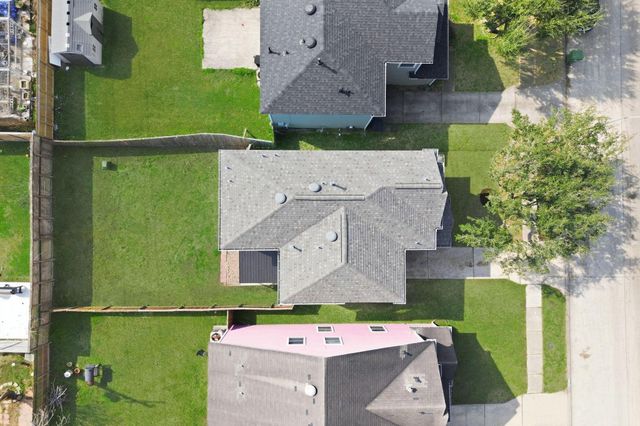 10038 Victoria Chase Lane, Houston, TX 77075