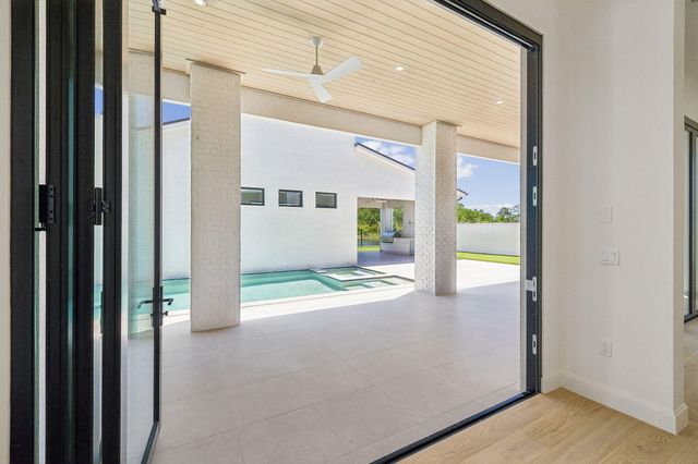92 N Southern Cross Lane, Inlet Beach, FL 32461