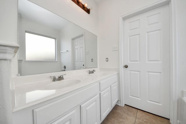 2705 Calico Creek Lane, Pearland, TX 77584