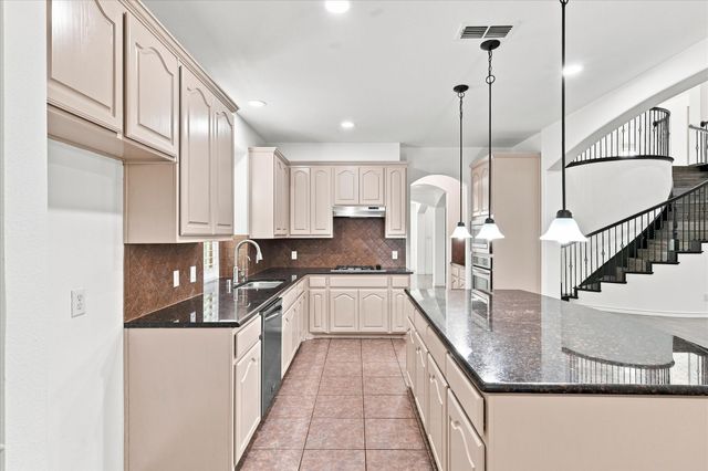 809 Meadowside Court, Garland, TX 75043