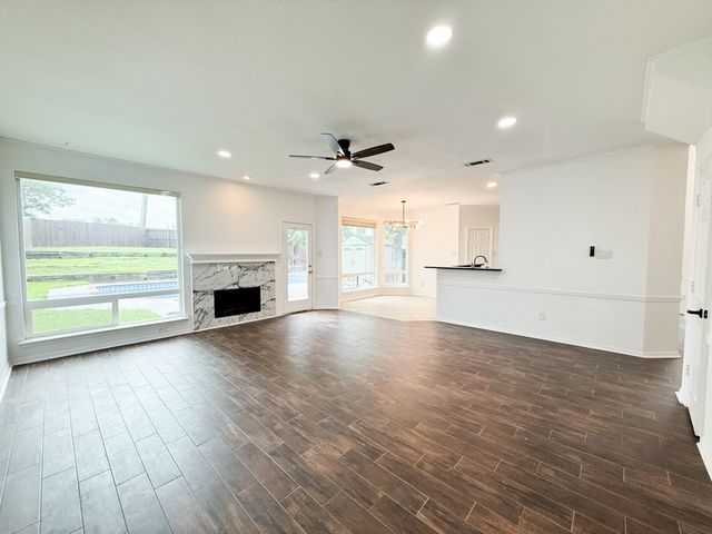 1307 Pawnee Trail, Carrollton, TX 75007