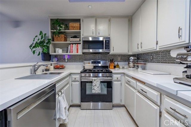 16960 Algonquin Street 2-304, Huntington Beach, CA 92649