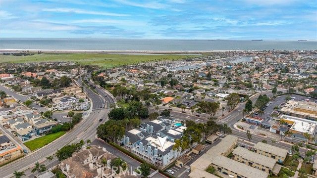 16960 Algonquin Street 2-304, Huntington Beach, CA 92649