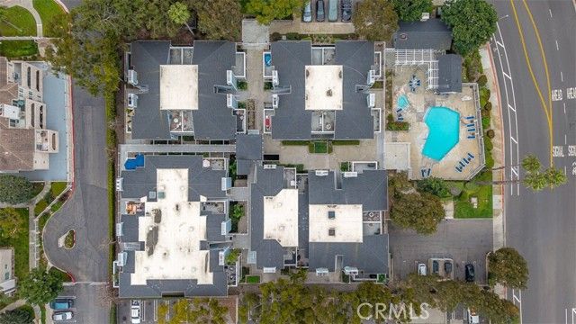 16960 Algonquin Street 2-304, Huntington Beach, CA 92649