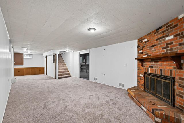 7200 Cartisian Avenue, Brooklyn Park, MN 55428
