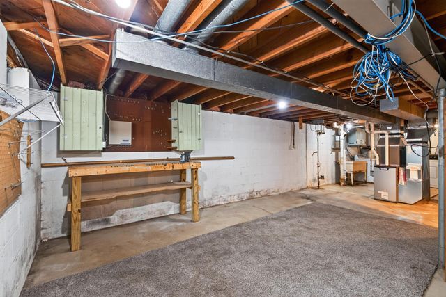 7200 Cartisian Avenue, Brooklyn Park, MN 55428