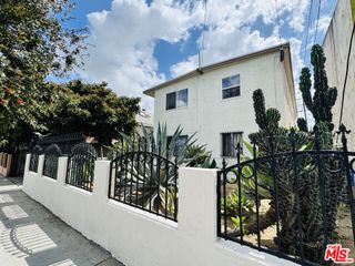 6214 Hooper Avenue, Los Angeles, CA 90001