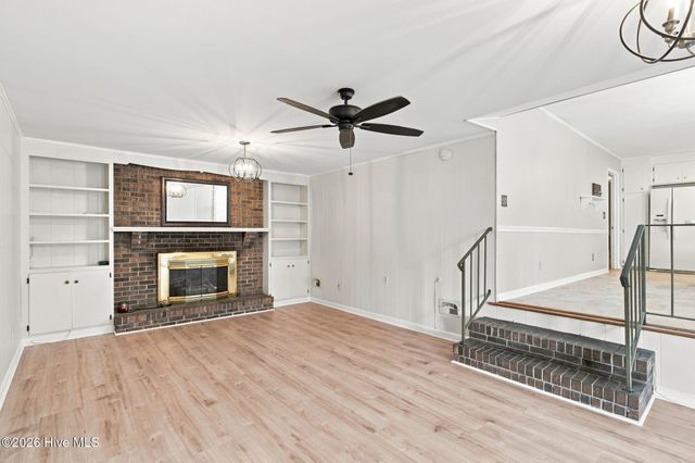 4637 Dean Drive, Wilmington, NC 28405