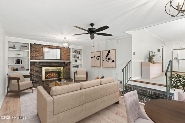 4637 Dean Drive, Wilmington, NC 28405