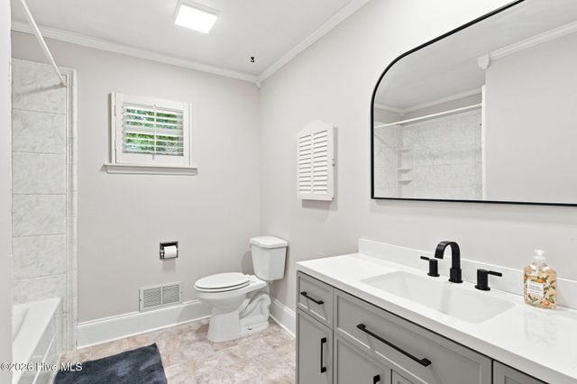 4637 Dean Drive, Wilmington, NC 28405