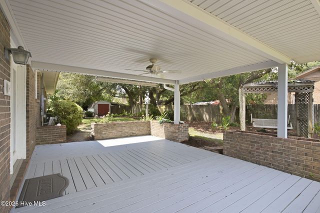 4637 Dean Drive, Wilmington, NC 28405