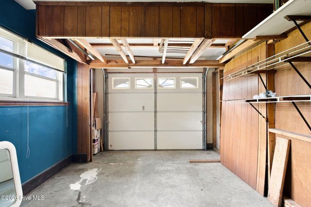 4637 Dean Drive, Wilmington, NC 28405