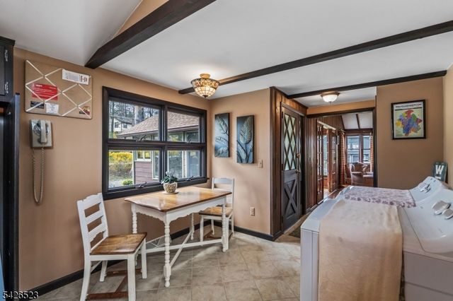 315 W Lake Shore Dr, Vernon Twp., NJ 07422