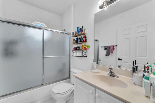 8385 Vía Serena, Boca Raton, FL 33433