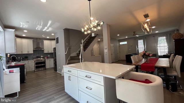 6025 MCALESTER WAY, Centreville, VA 20121