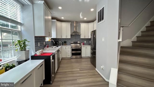 6025 MCALESTER WAY, Centreville, VA 20121