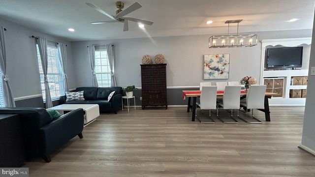 6025 MCALESTER WAY, Centreville, VA 20121