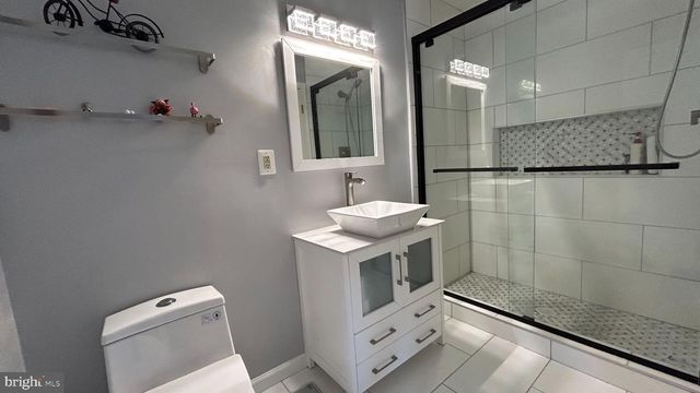 6025 MCALESTER WAY, Centreville, VA 20121
