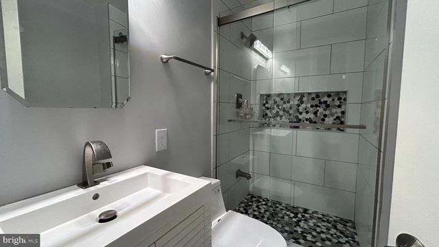 6025 MCALESTER WAY, Centreville, VA 20121