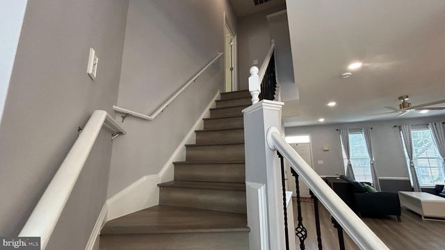 6025 MCALESTER WAY, Centreville, VA 20121