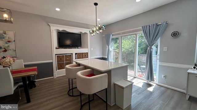 6025 MCALESTER WAY, Centreville, VA 20121