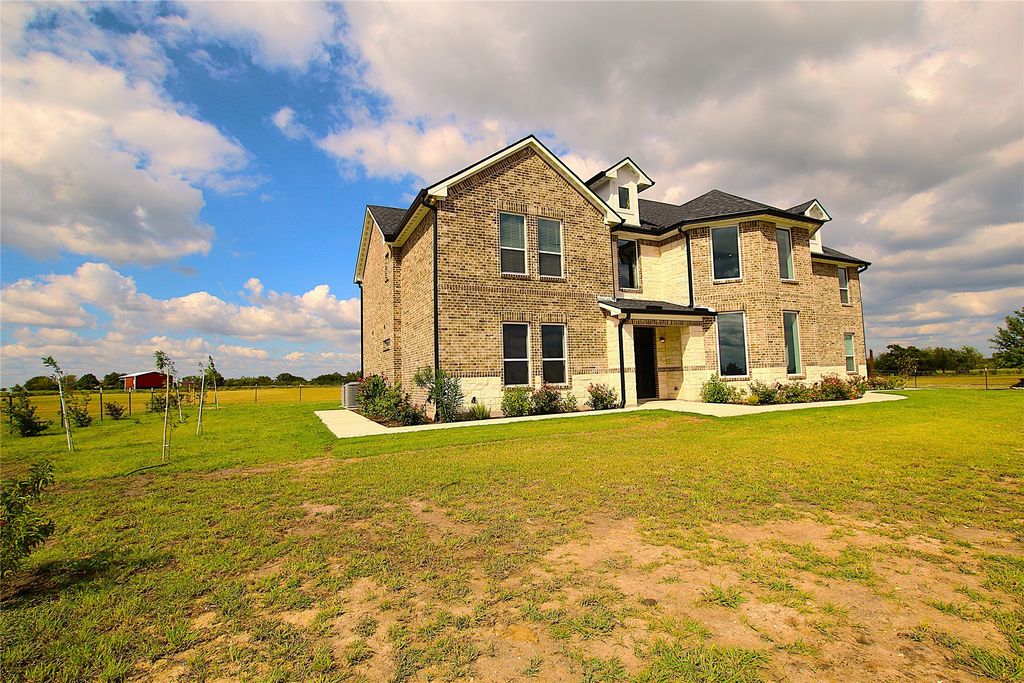 6800 Fm 3383, Corsicana, TX 75110