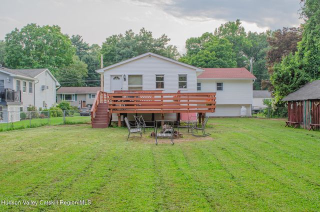 32 Kalina Drive, Saugerties, NY 12477