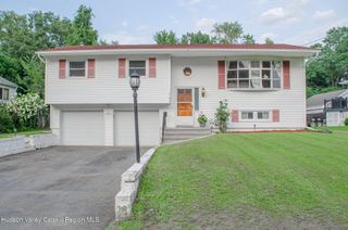 32 Kalina Drive, Saugerties, NY 12477