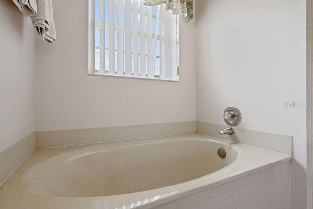 2802 DRIFTING LILLY LOOP, Kissimmee, FL 34747