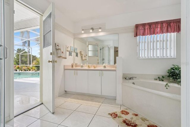 2802 DRIFTING LILLY LOOP, Kissimmee, FL 34747