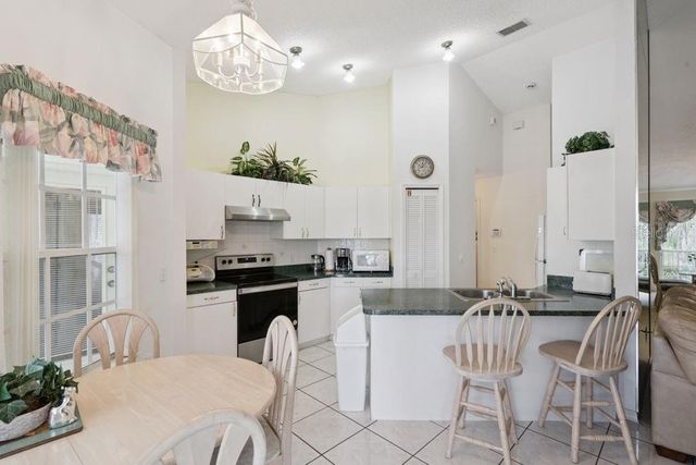 2802 DRIFTING LILLY LOOP, Kissimmee, FL 34747