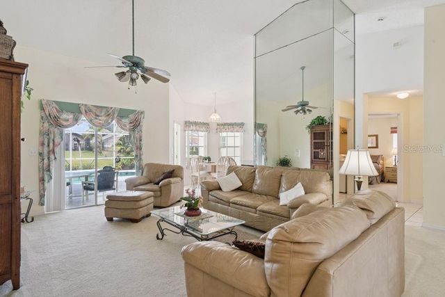 2802 DRIFTING LILLY LOOP, Kissimmee, FL 34747