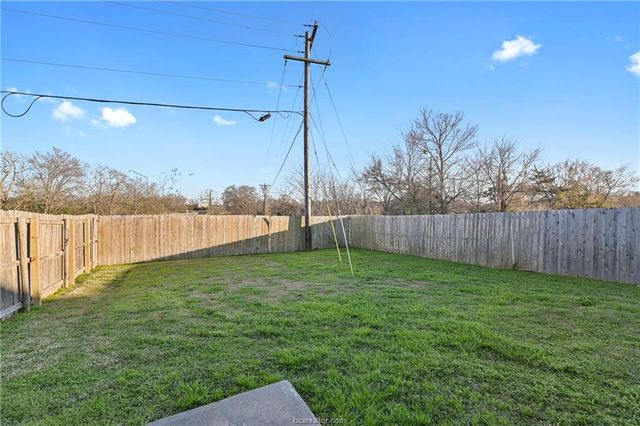 3511 Paloma Ridge Drive, College Station, TX 77845