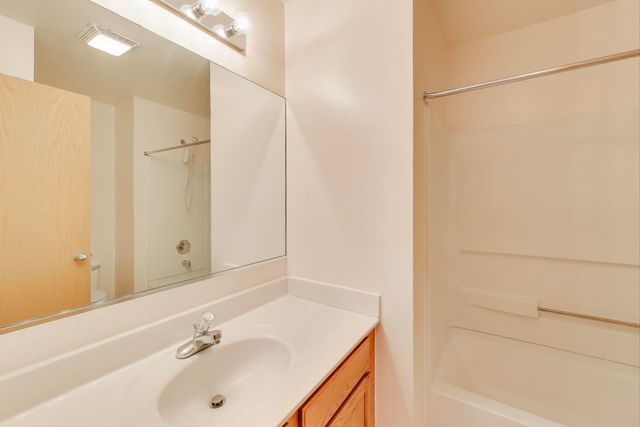 719 Sun Lake Road, Lake Villa, IL 60046