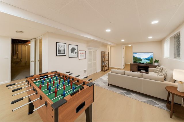 719 Sun Lake Road, Lake Villa, IL 60046