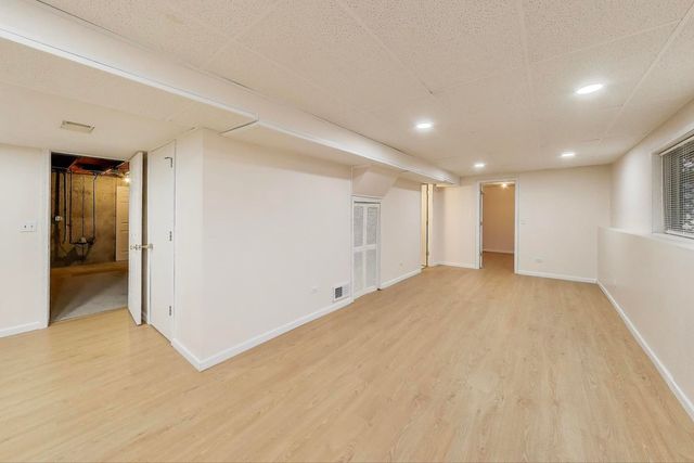 719 Sun Lake Road, Lake Villa, IL 60046