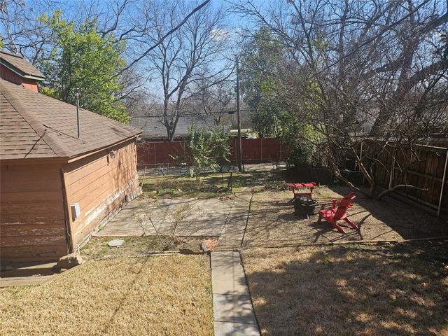 7010 Vivian Avenue, Dallas, TX 75223