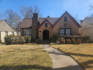 7010 Vivian Avenue, Dallas, TX 75223