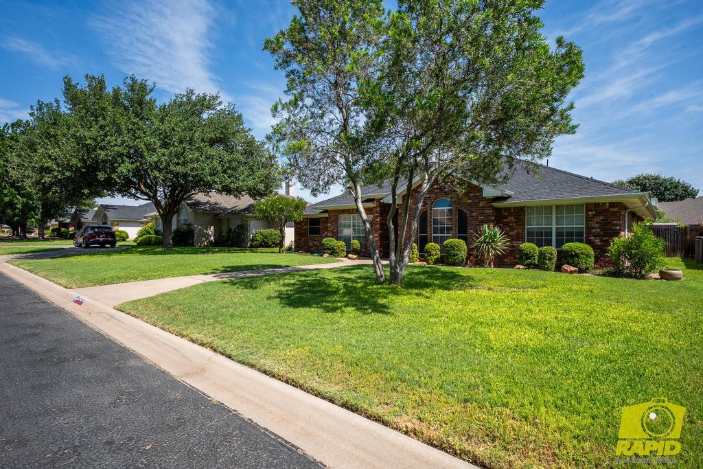 Image 4 of property listing at 3506 Clearview Drive, San Angelo, TX 76904