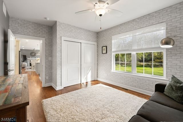 94 Princeton Ave, Rocky Hill Boro, NJ 08553