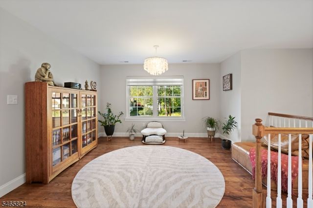 94 Princeton Ave, Rocky Hill Boro, NJ 08553