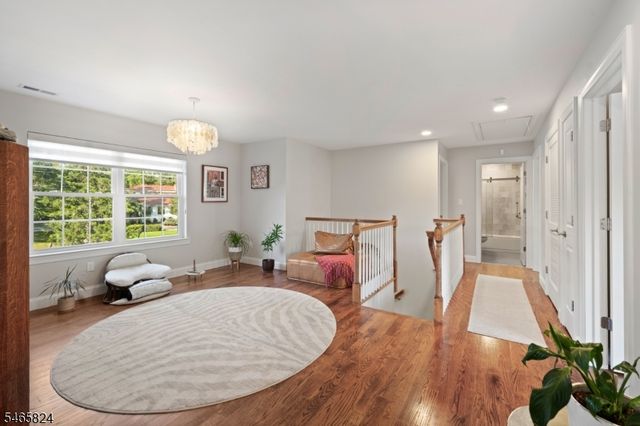 94 Princeton Ave, Rocky Hill Boro, NJ 08553